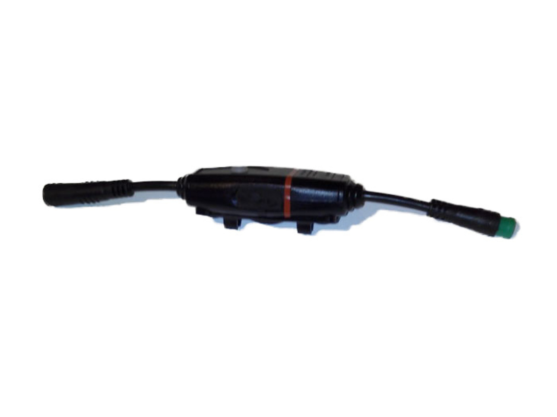 AGOGS U-Cable - chytrý pomocník pro dobíjení přes USB během jízdy.